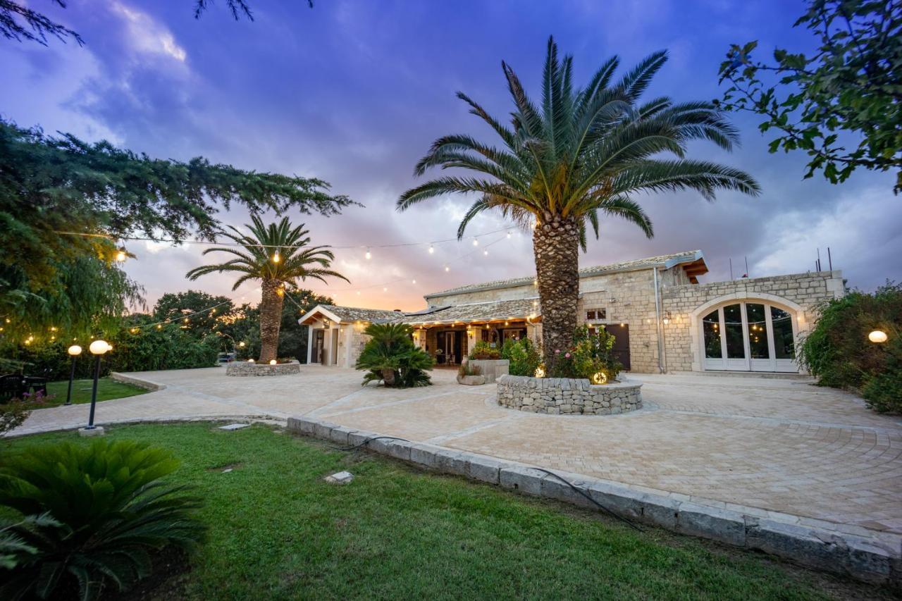 Casale Della Contea Guest House Modica Ngoại thất bức ảnh