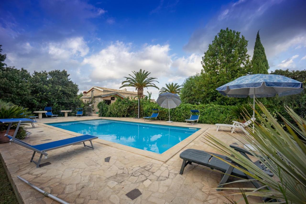 Casale Della Contea Guest House Modica Ngoại thất bức ảnh