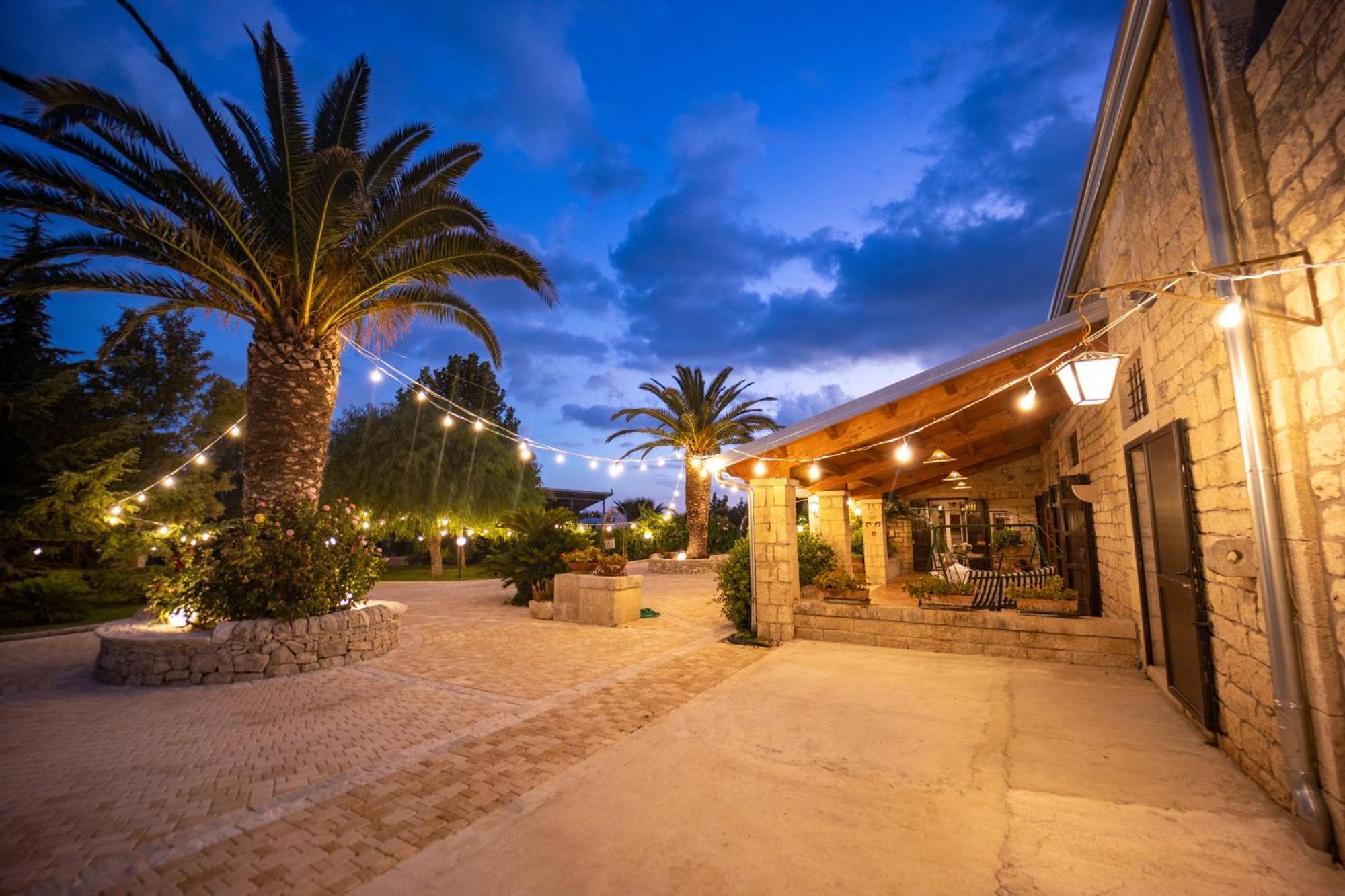 Casale Della Contea Guest House Modica Ngoại thất bức ảnh
